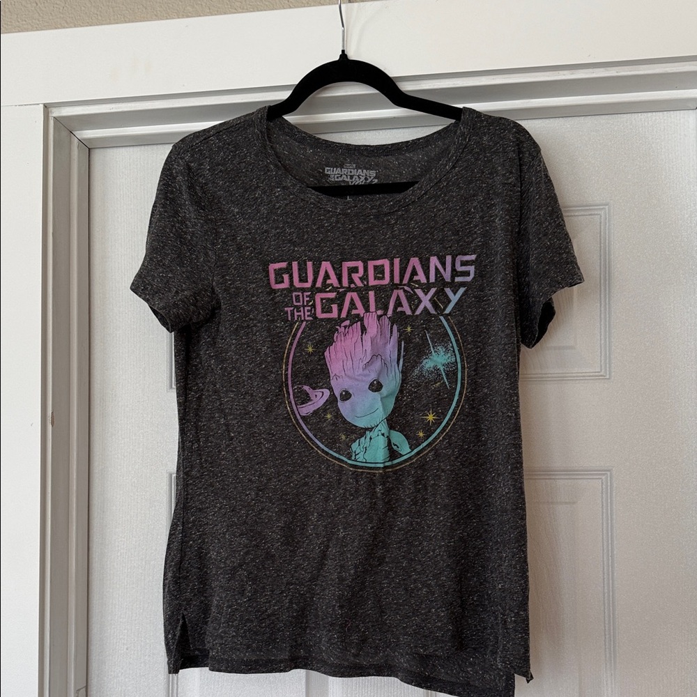 Marvel Guardians of the Galaxy Gray Graphic Tee with Pink & Teal Print
